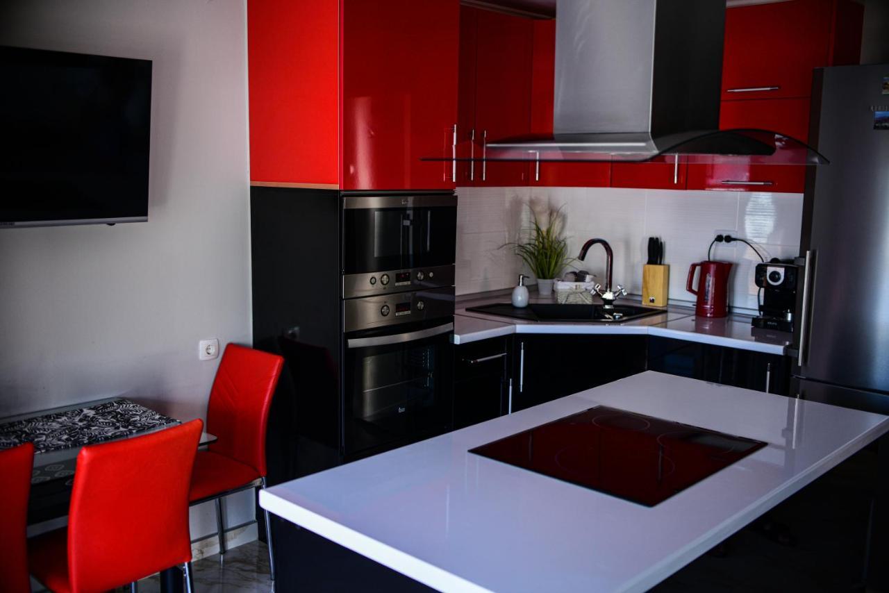 Medius Park Apartment Sandanski Luaran gambar