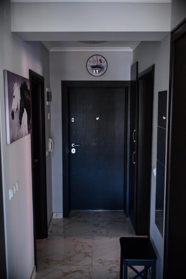 Medius Park Apartment Sandanski Luaran gambar