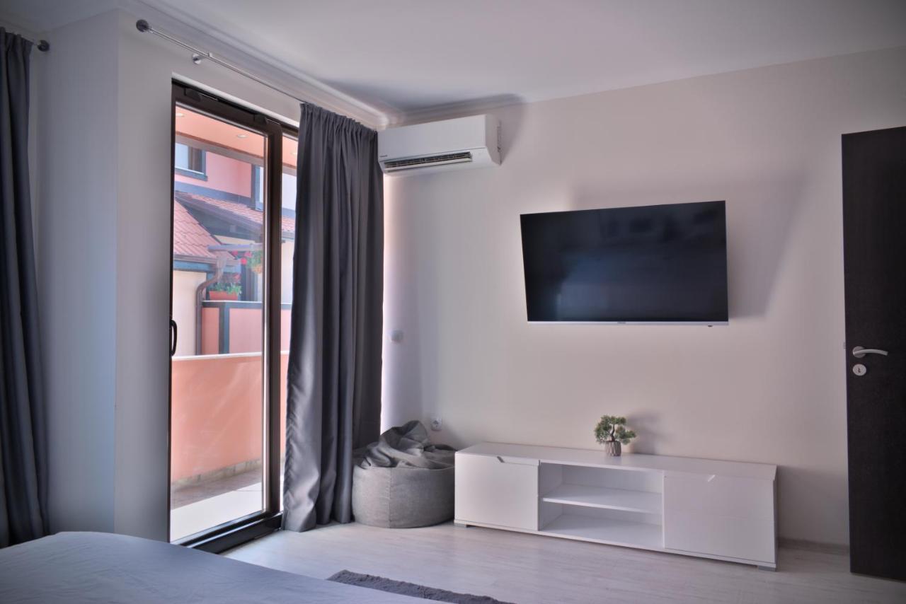 Medius Park Apartment Sandanski Luaran gambar