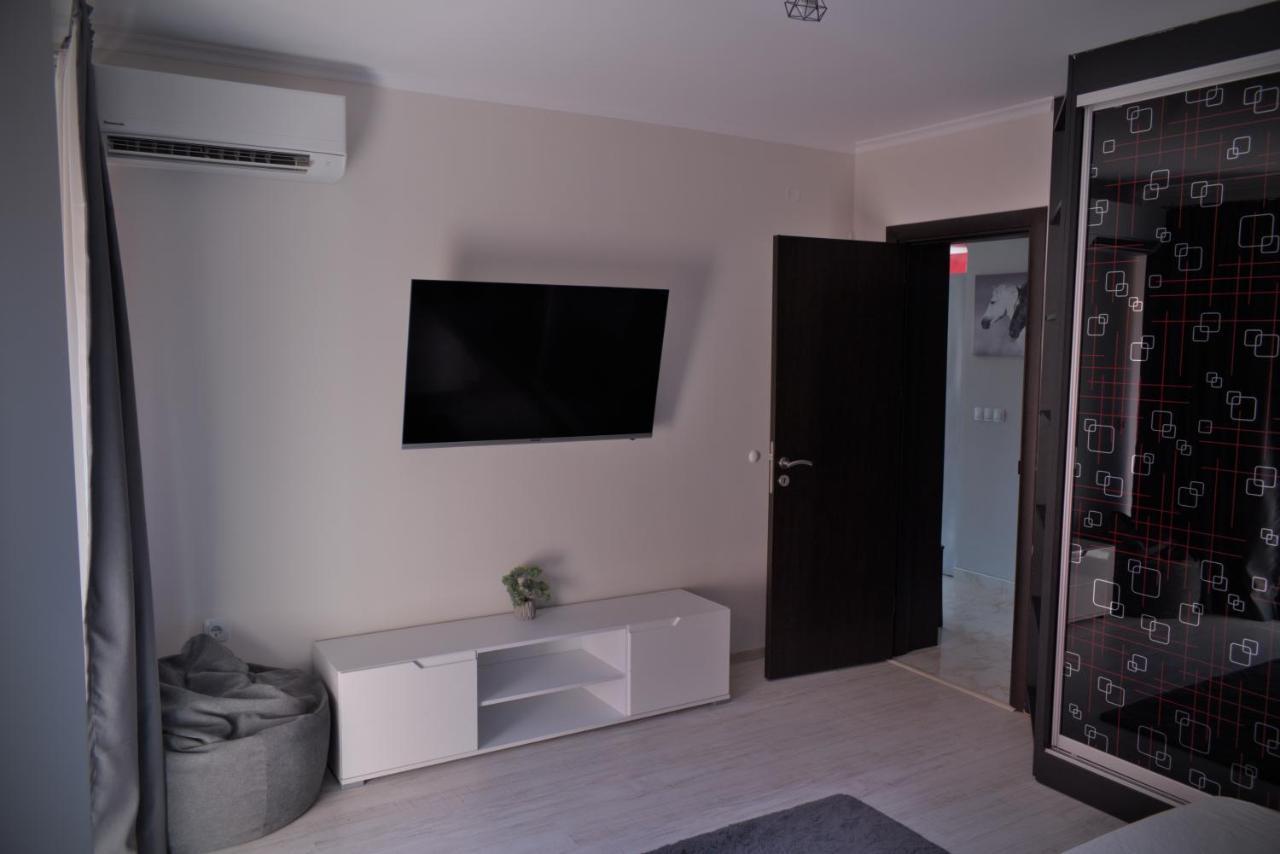 Medius Park Apartment Sandanski Luaran gambar